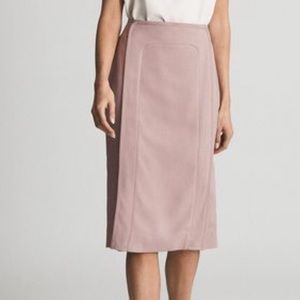 EUC Reiss Nude Marty Tipped Pencil Skirt